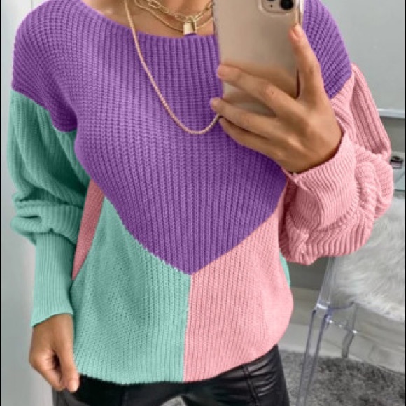 HOST PICK Color Block Lantern Sleeve Sweater - Picture 7 of 14